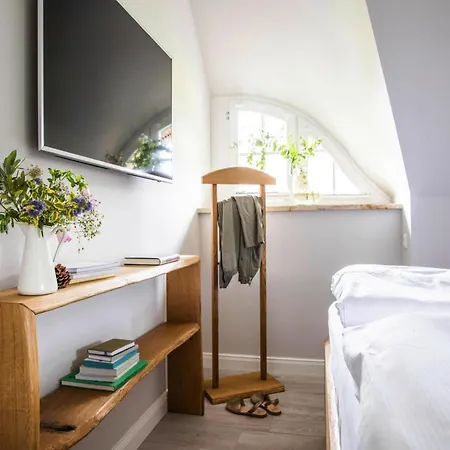 Luxurioeses Mit Kamin In Ferienhaus